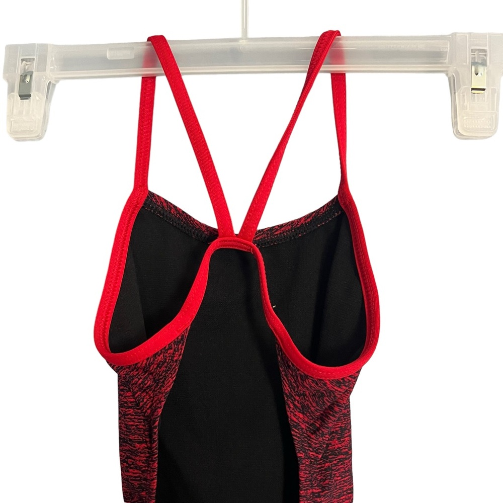 TYR Lapped Diamondfit One Piece Swimsuit Red - Picture 6 of 9